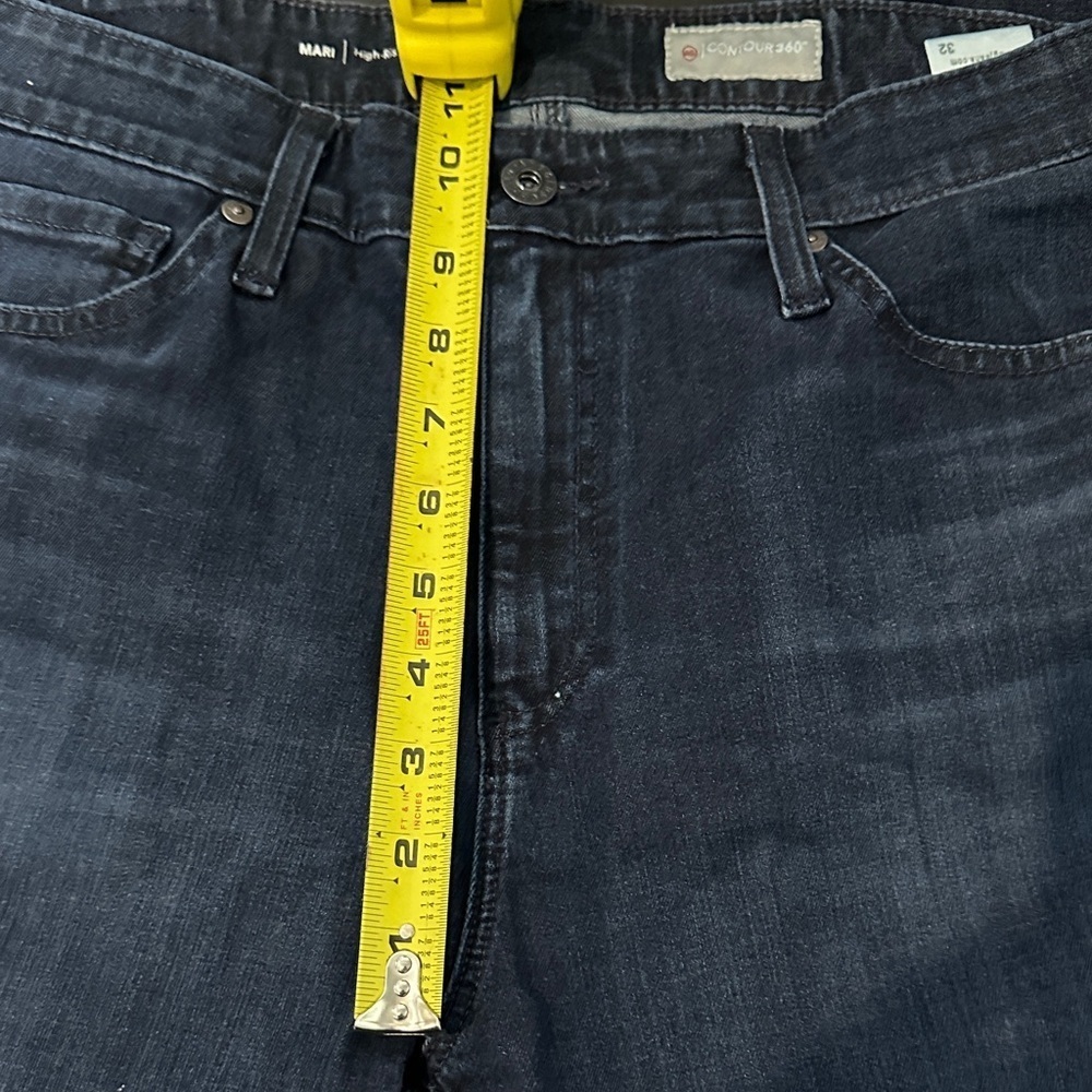 570.  AG Adriano Goldschmied Dark Blue Straight Leg High Rise Jeans size 32 - Picture 6 of 8